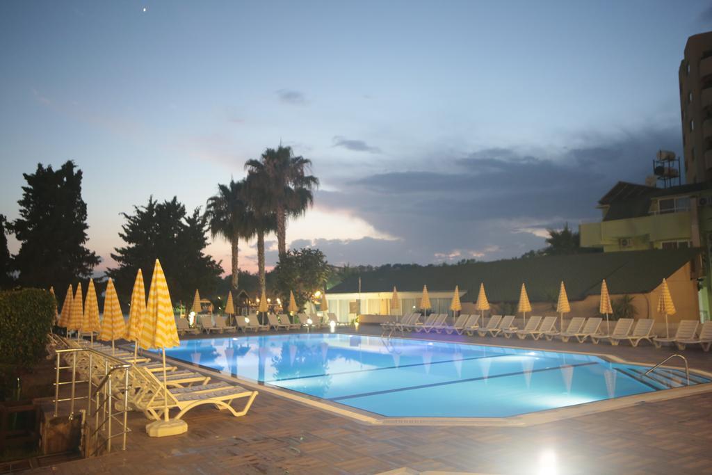 Incekum Su Hotel Avsallar Exterior photo