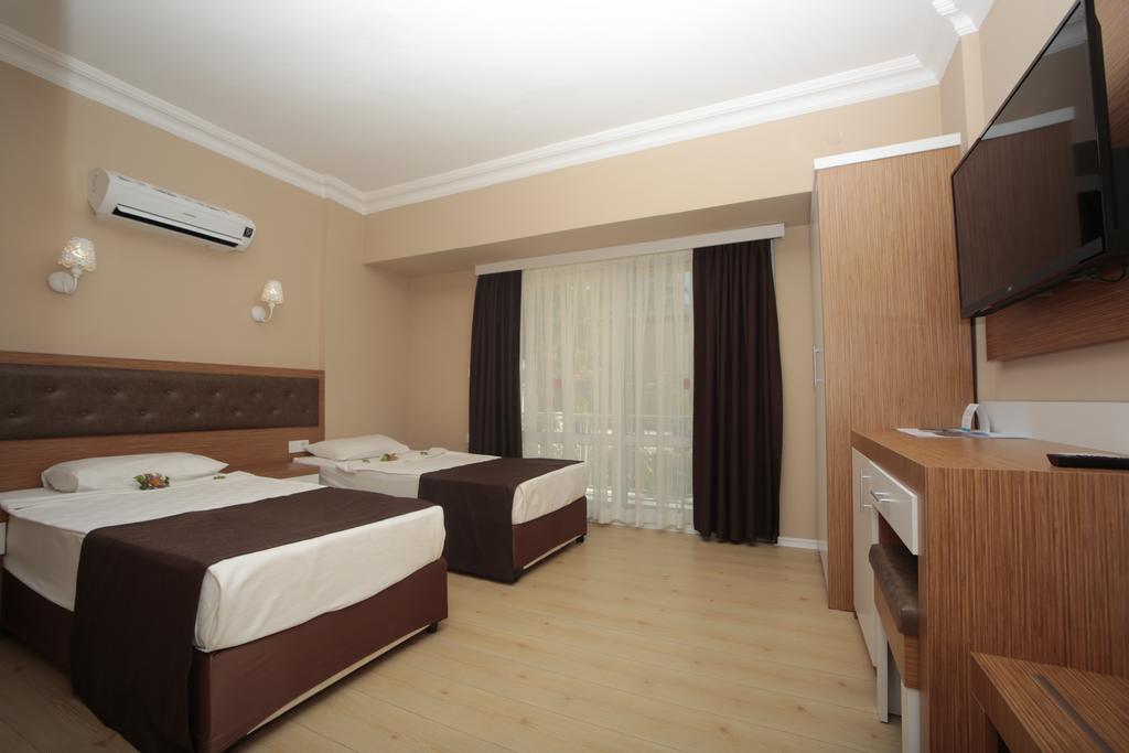 Incekum Su Hotel Avsallar Exterior photo